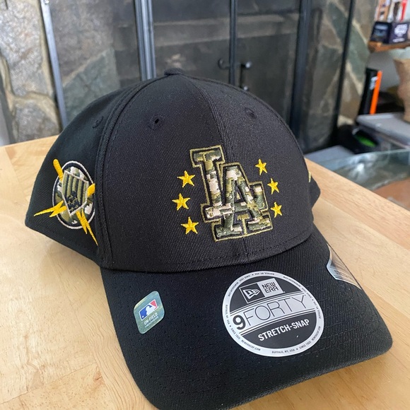 Dodgers New Era 940 Armed Forces Hat - Picture 8 of 8